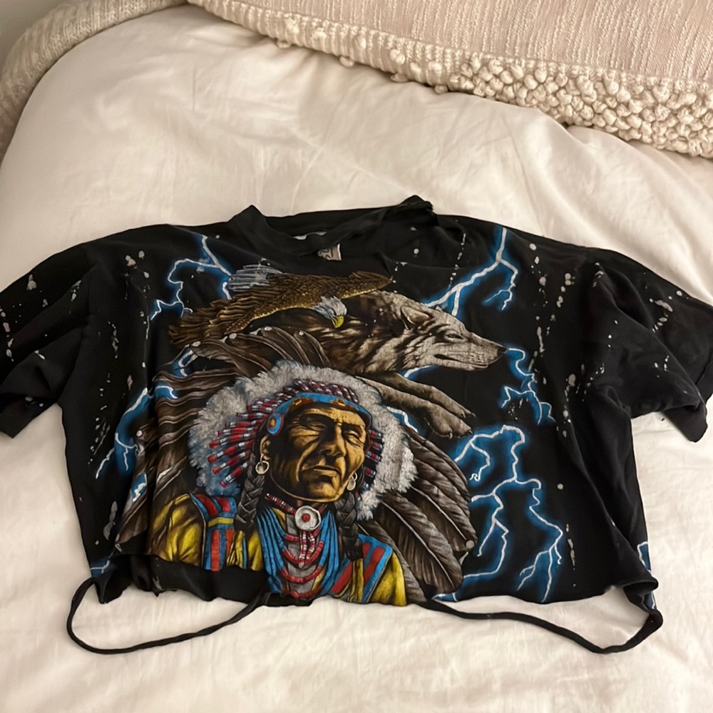 LF Vintage Distressed Tee - Women